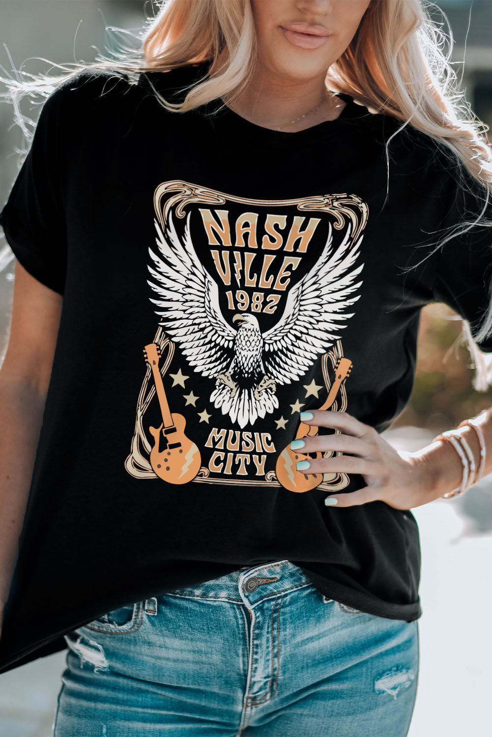 NASH VILLE 1982 Vintage Music City Graphic Tee