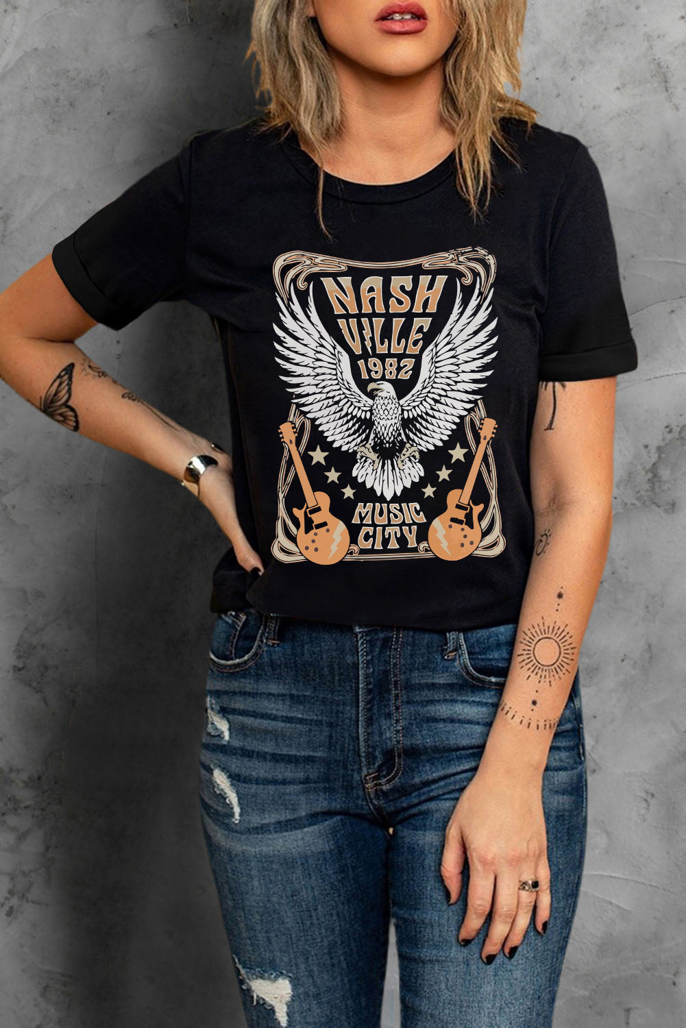 NASH VILLE 1982 Vintage Music City Graphic Tee