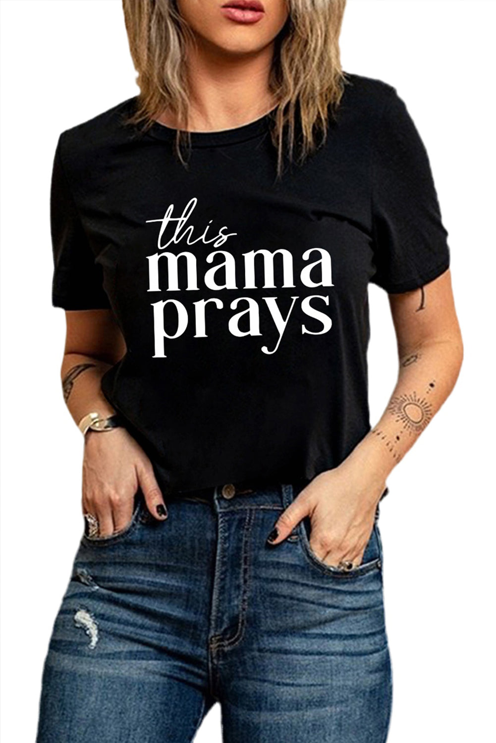 This mama prays Letters Print Plain Tee