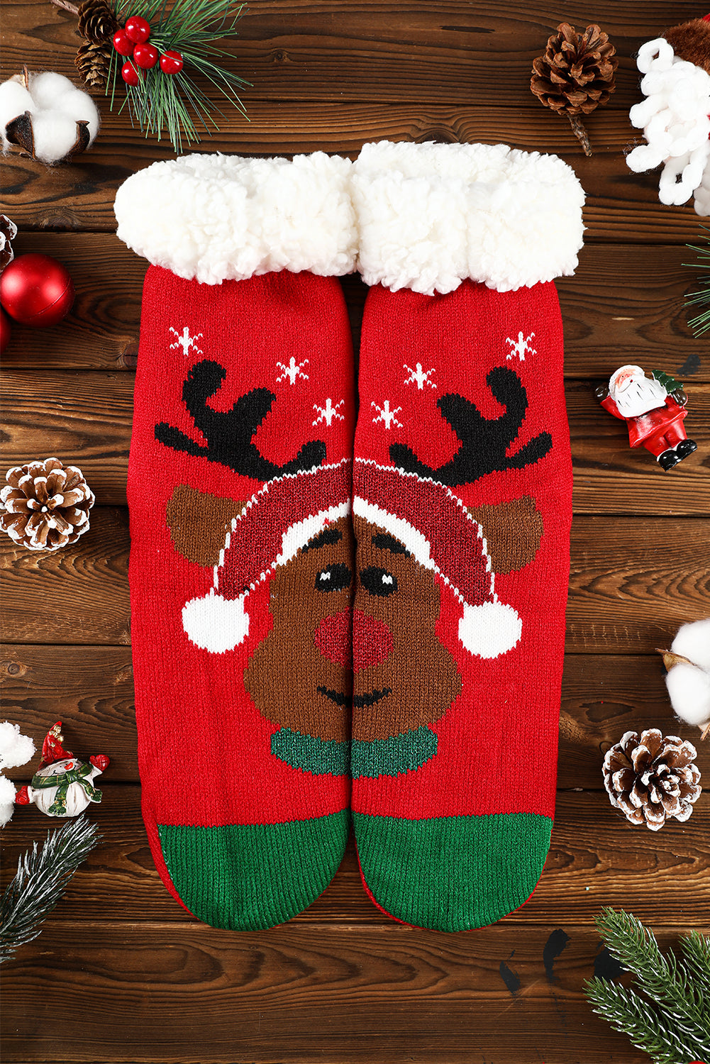 Fiery Red Christmas Tree Pattern Thermal Socks