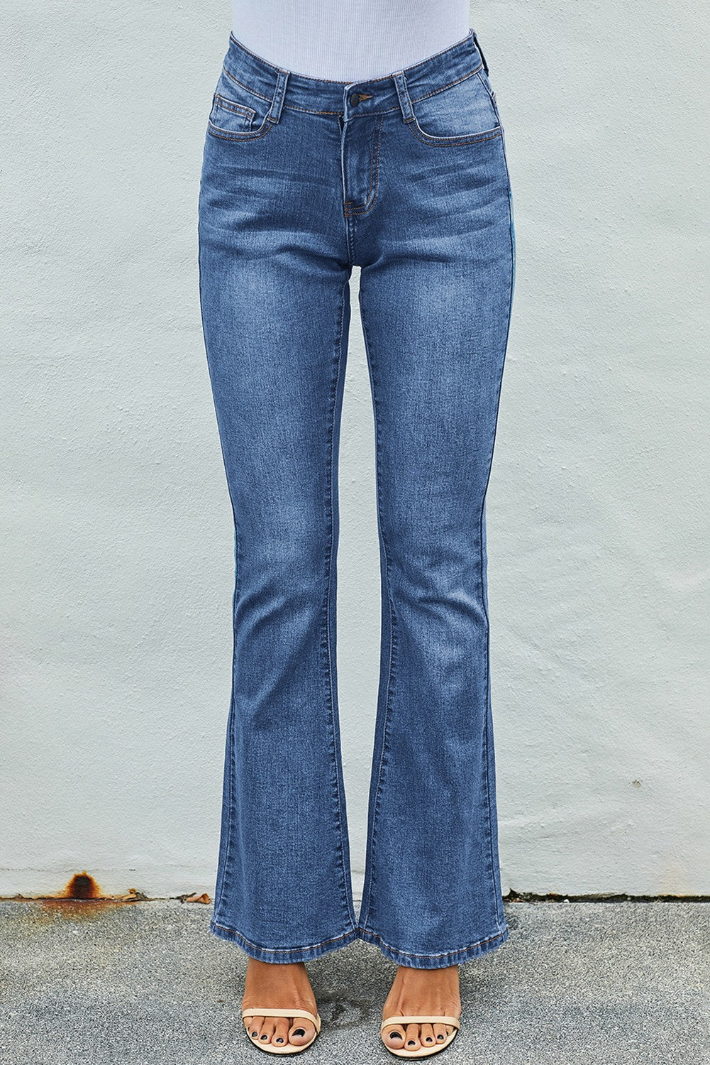 Medium Blue Wash Vintage Wide Leg Jeans