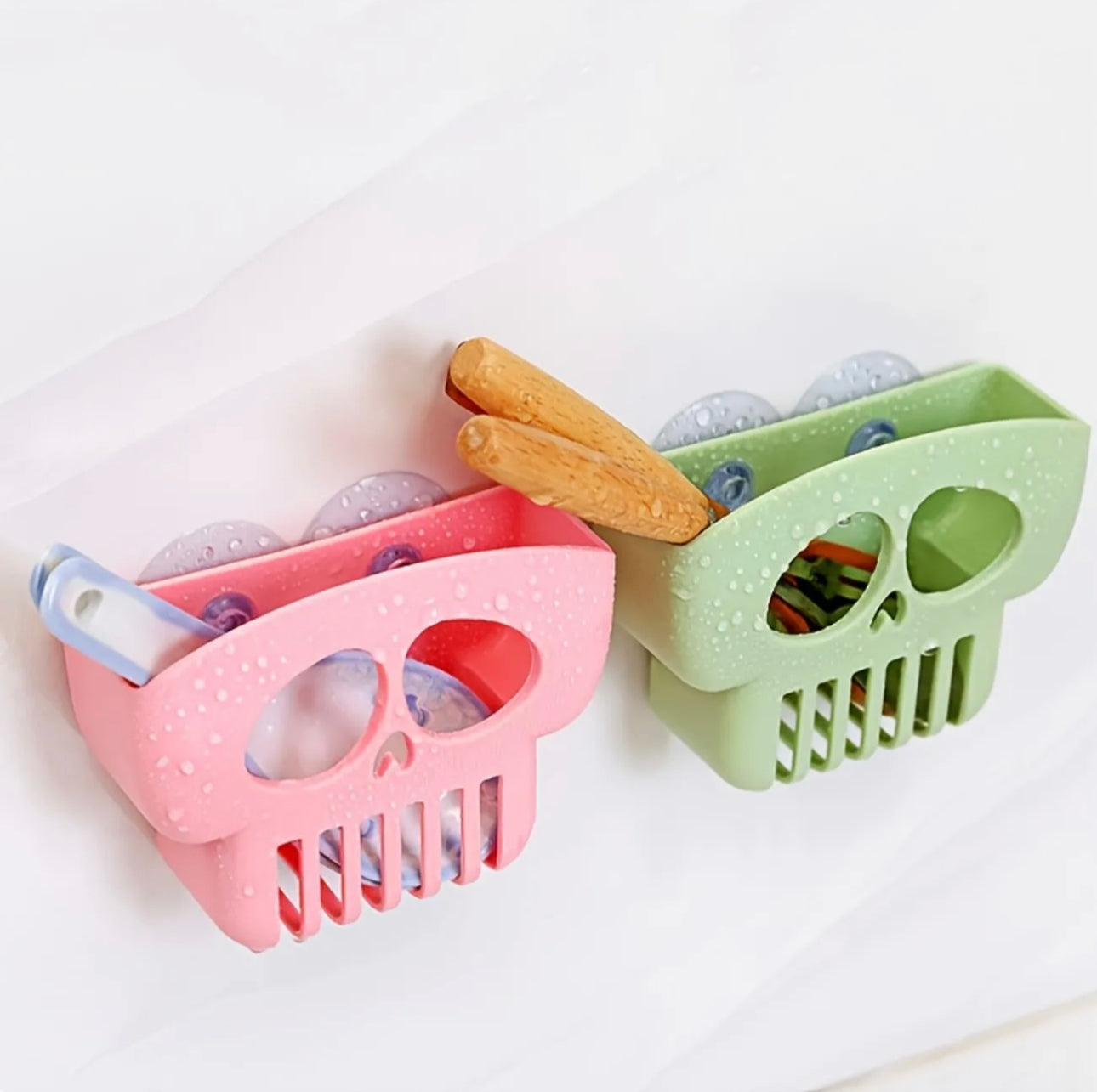 Organize Your Kitchen Sink with this Creative Dishwashing Sponge Draining Rack!