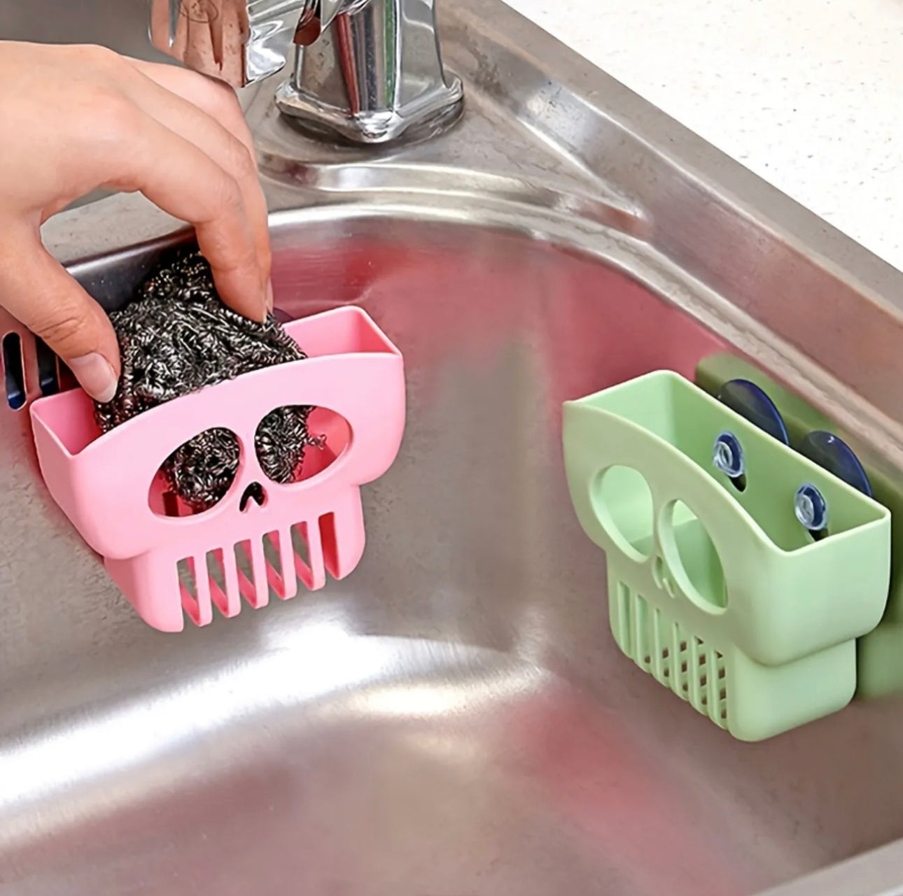 Organize Your Kitchen Sink with this Creative Dishwashing Sponge Draining Rack!